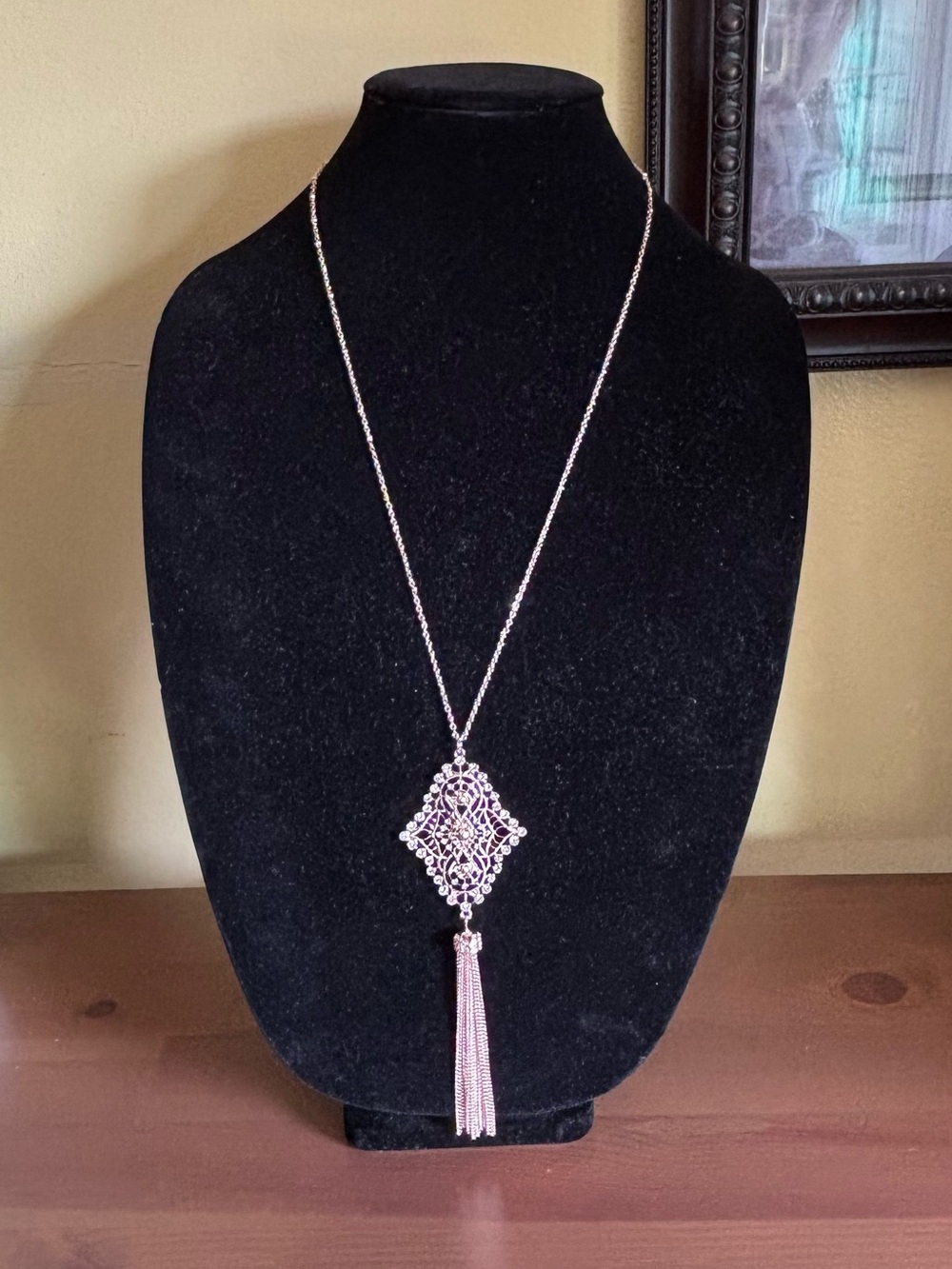 Delicate Filigree Tassel Pendant Necklace - Rose Gold